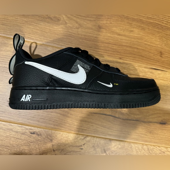 Nike Air Force 1 Utility - Picture 4 of 7
